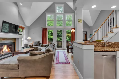 110 Spaulding Rd #G2, Cavendish, VT 05153