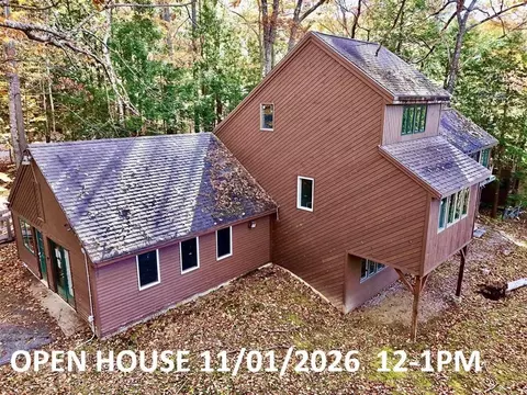 94 Heritage Hill Rd, Holderness, NH 03245