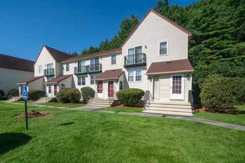 29 E Ridge Rd # A, Merrimack, NH 03054
