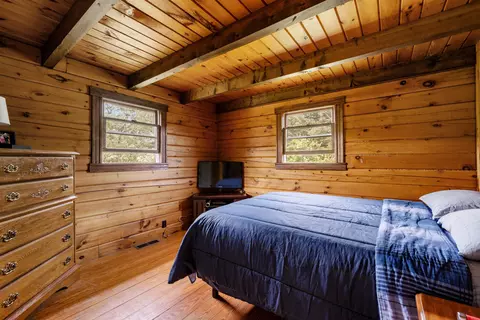 Bedroom - 44 Dubeau Rd, Canaan, VT 05903 photo 2 of 4