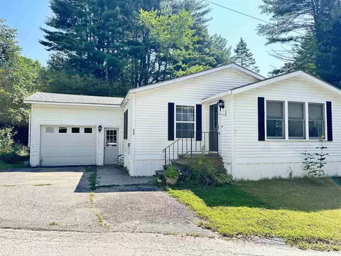 13 Winding Hill Rd, Brattleboro, VT 05301