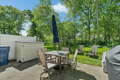 Exterior - 415 High St #1, Hampton, NH 03842 photo 1 of 3