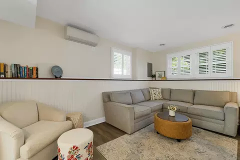 Living - 415 High St #1, Hampton, NH 03842 photo 1 of 3