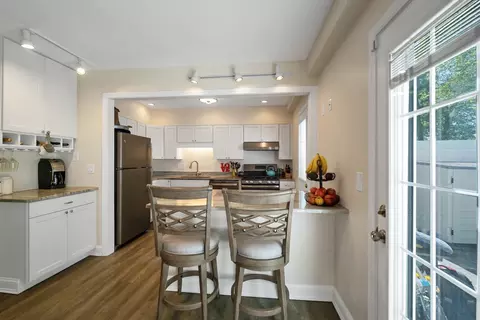 Kitchen - 415 High St #1, Hampton, NH 03842 photo 5 of 6