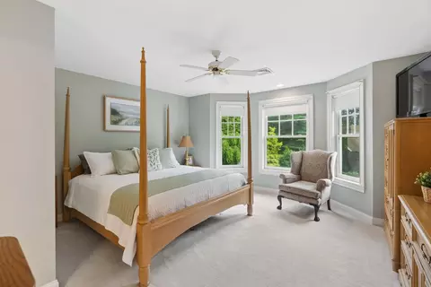 Bedroom - 232 Gulf Rd, Dover, NH 03820 photo 6 of 7