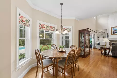 Dining - 232 Gulf Rd, Dover, NH 03820 photo 3 of 4