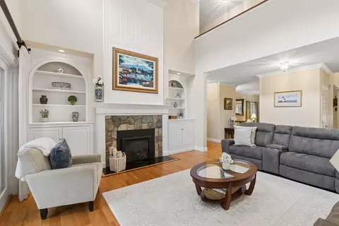 Living - 232 Gulf Rd, Dover, NH 03820 photo 1 of 2