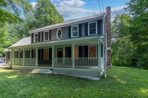 385 Northwest Rd, Canterbury, NH 03224