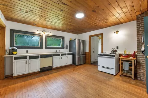 Kitchen - 22 E Madison Rd, Madison, NH 03849 photo 1 of 2