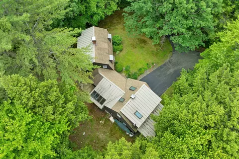 View/Area - 106 Cooper Rd, Hebron, NH 03241 photo 1 of 3