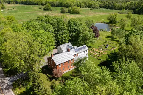 1816 Morgan Horse Farm Rd, Weybridge, VT 05753