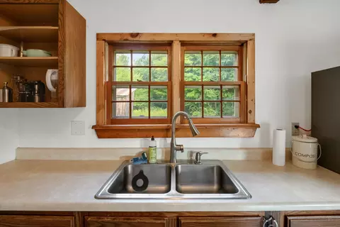 Kitchen - 50 Dolan Rd, Middlesex, VT 05602 photo 4 of 6