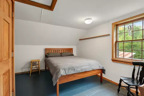Bedroom - 50 Dolan Rd, Middlesex, VT 05602 photo 4 of 7