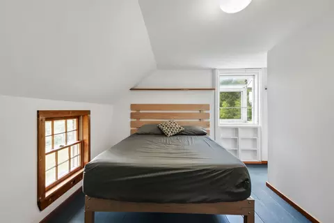 Bedroom - 50 Dolan Rd, Middlesex, VT 05602 photo 3 of 7