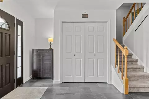 Entry Way - 15 S Main St, Jericho, VT 05465 photo 2 of 4