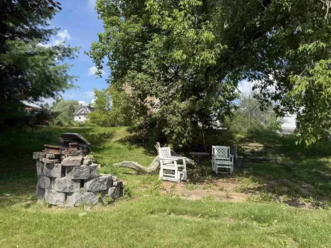 Exterior - 355 Gale St, Canaan, VT 05903 photo 4 of 11