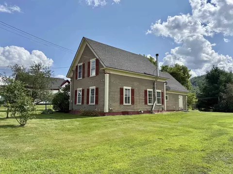Exterior - 355 Gale St, Canaan, VT 05903 photo 2 of 11