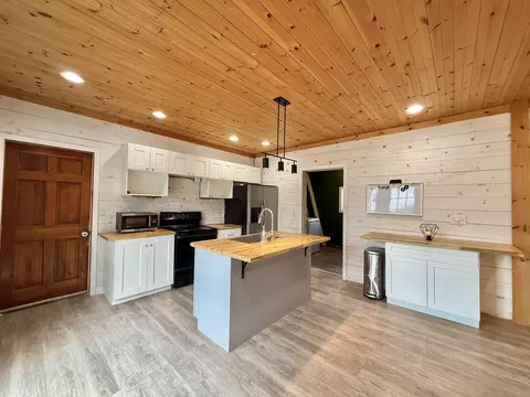 Kitchen - 355 Gale St, Canaan, VT 05903 photo 3 of 4