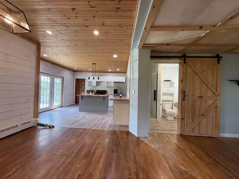 Entry Way - 355 Gale St, Canaan, VT 05903 photo 2 of 3