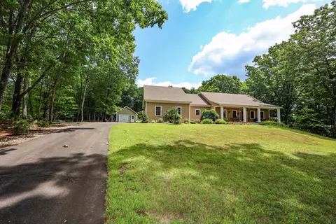 Exterior - 237 Grapevine Rd, Dunbarton, NH 03046 photo 2 of 21