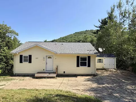 25 Cynthia Dr, Alton, NH 03810