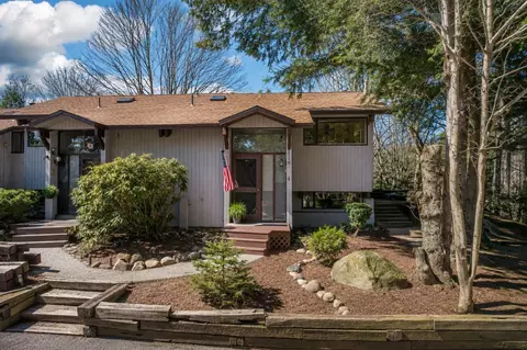7 Sundance Rd #4, Woodstock, NH 03262
