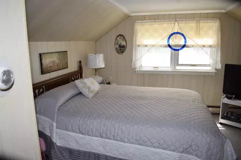 Bedroom - 2155 Fellows Rd, Guildhall, VT 05905 photo 3 of 3