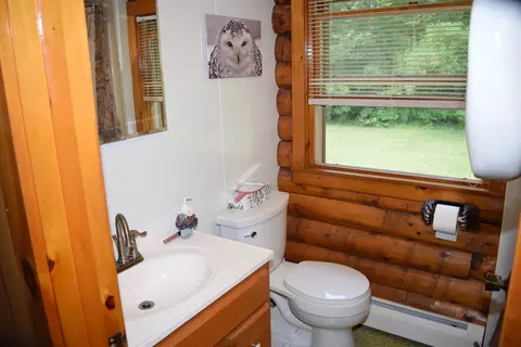 Bath - 2155 Fellows Rd, Guildhall, VT 05905 photo 1 of 1