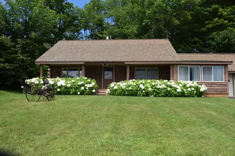 Exterior - 2155 Fellows Rd, Guildhall, VT 05905 photo 3 of 19