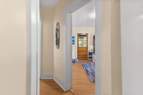 Entry Way - 18 Eastern Ave, Barre, VT 05641 photo 5 of 6