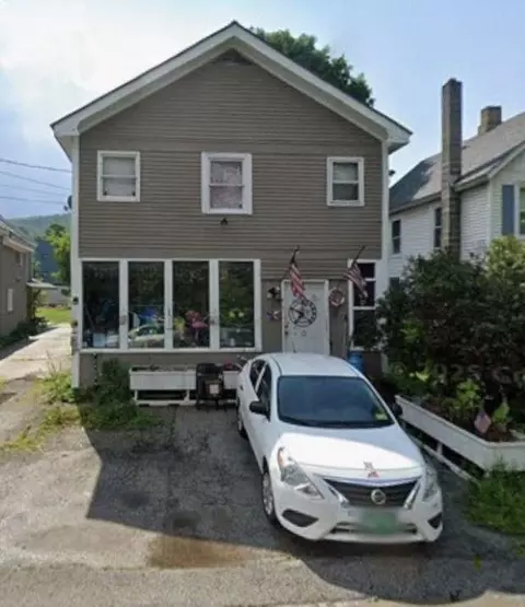 25 Proctor St, West Rutland, VT 05777