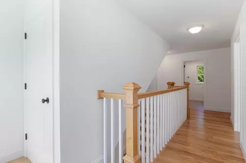 Entry Way - 21 Sanborn Rd, Hampton Falls, NH 03844 photo 7 of 8