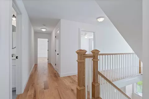 Entry Way - 21 Sanborn Rd, Hampton Falls, NH 03844 photo 4 of 8
