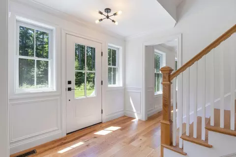 Entry Way - 21 Sanborn Rd, Hampton Falls, NH 03844 photo 2 of 8