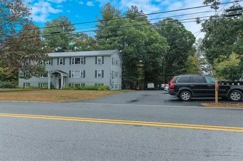 94 Maple St #B, Somersworth, NH 03878