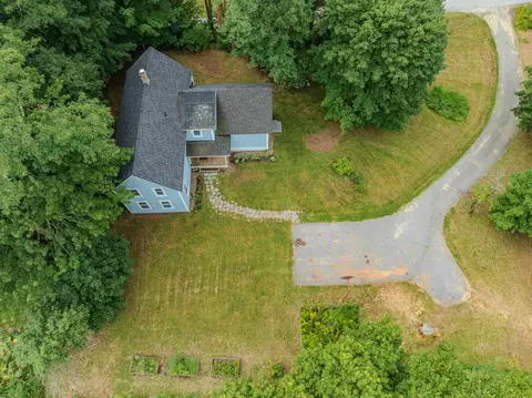 181 Maple St, Littleton, NH 03561