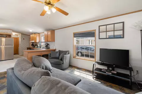 80 Second St, Colchester, VT 05446