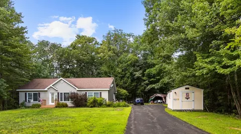 2 Potter Rd, Belmont, NH 03220