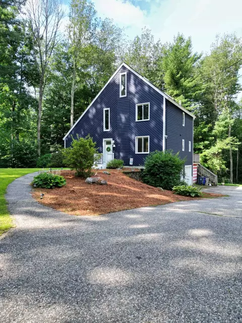 Exterior - 120 Wheel Wright Rd, Hampstead, NH 03841 photo 4 of 4