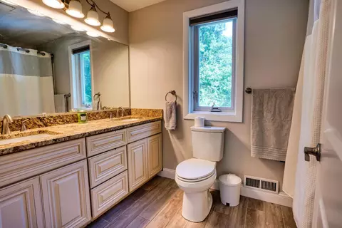 Bath - 120 Wheel Wright Rd, Hampstead, NH 03841 photo 1 of 1