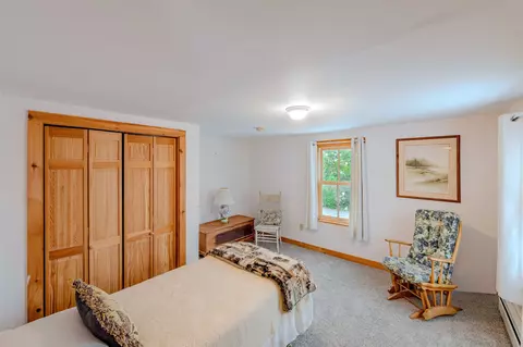 Bedroom - 10 Hummingbird Ln, Bath, NH 03740 photo 5 of 6