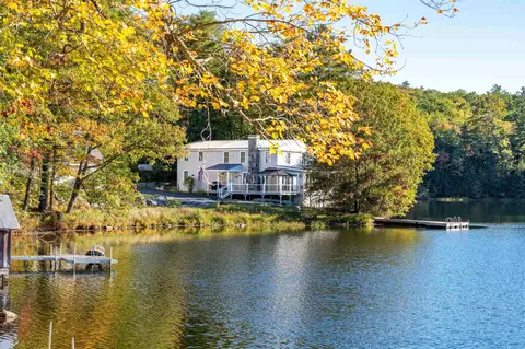 10 Hummingbird Ln, Bath, NH 03740