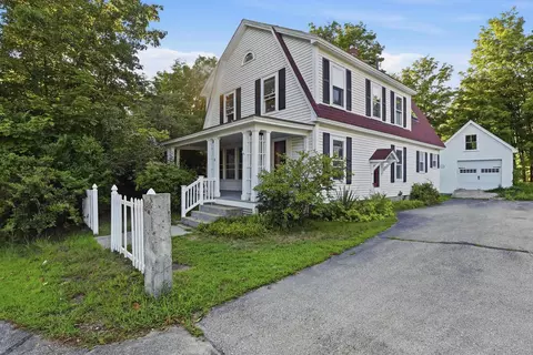 14 Elm St, Farmington, NH 03835