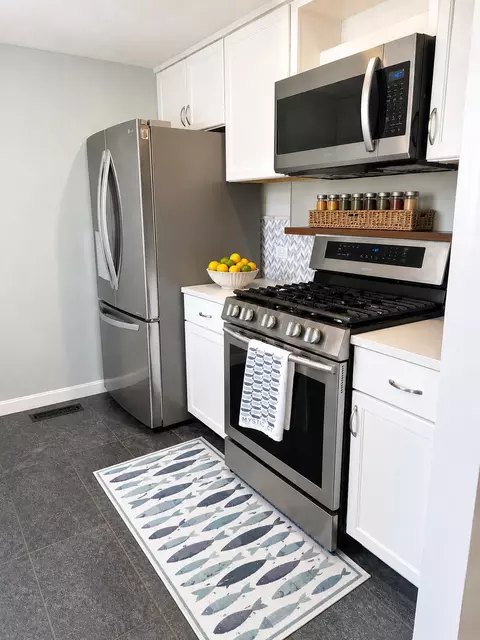 Kitchen - 45 Bridle Path, Dover, NH 03820 photo 1 of 2