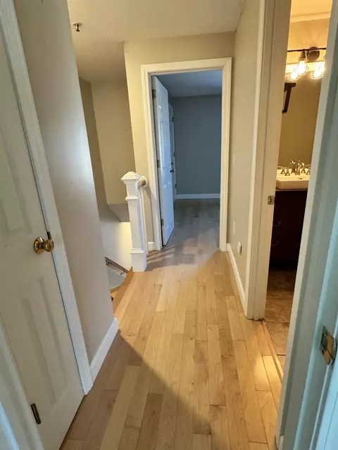 Entry Way - 45 Bridle Path, Dover, NH 03820 photo 3 of 3