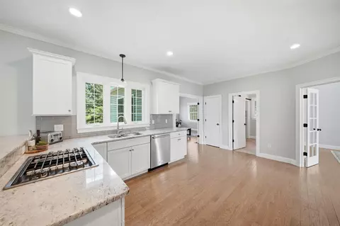 Entry Way - 37 Sheffield St, Windham, NH 03087 photo 4 of 11