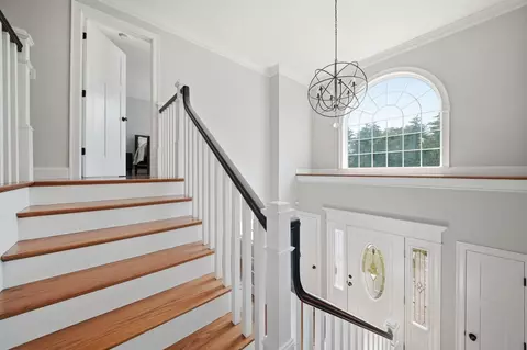 Entry Way - 37 Sheffield St, Windham, NH 03087 photo 9 of 11