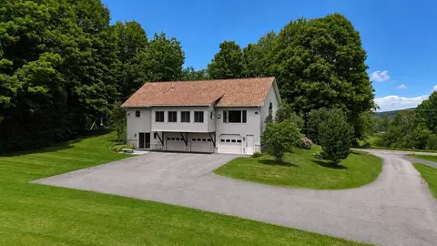 580 Hayward Rd, Derby, VT 05829