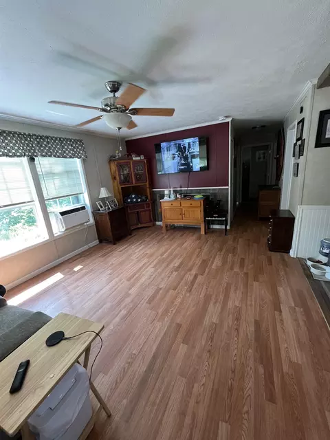 88 Slate Creek Trl, Castleton, VT 05735 photo 4
