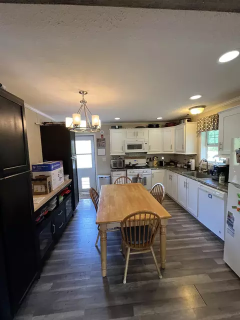 88 Slate Creek Trl, Castleton, VT 05735 photo 5